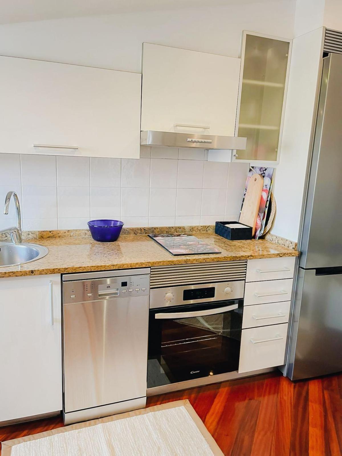 Apartamento Centro De Vigo, Garaje Y Vistas Ria Dış mekan fotoğraf